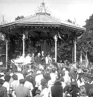 V. J. Day celebration, Pymmes Park, Enfield, 14K